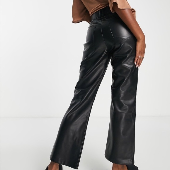 URBAN REVIVO VEGAN LEATHER STRAIGHT LEG TROUSERS IN BLACK WOMENS SZ 4 - Picture 4 of 12